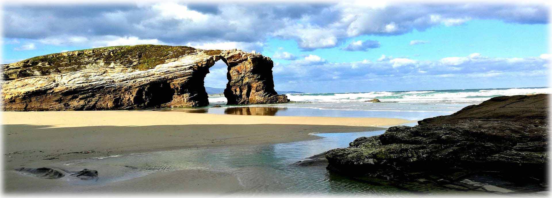 Senderismo Playa Catedrales Cristal de Roca