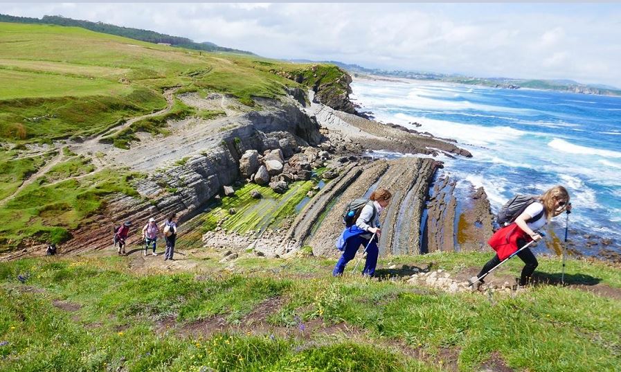 Senderismo Costa Quebrada y Liencres Cristal de Roca