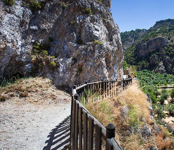 senderismo cristal de roca sendero pavillas slider