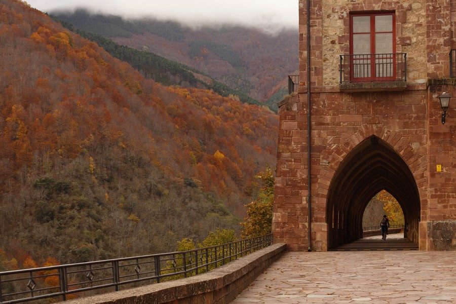 Senderismo Cristal de Roca Hayedos del Iregua