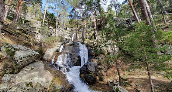 Senderismo Cristal de Roca Cascada Chorranca